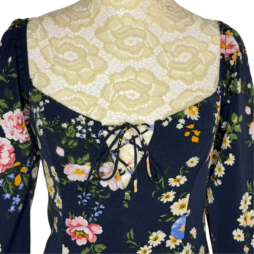Abercrombie & Fitch Crop Top Blouse Shirt Poet Smocked Square Neck Floral XS
